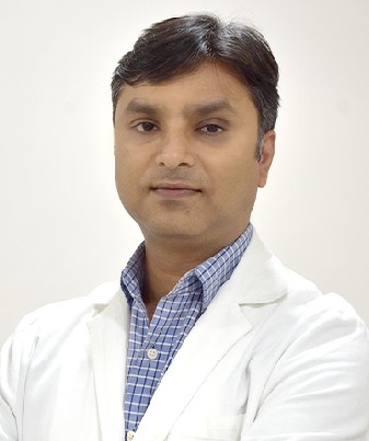 Physiotherapist Dr. Kapil Mago